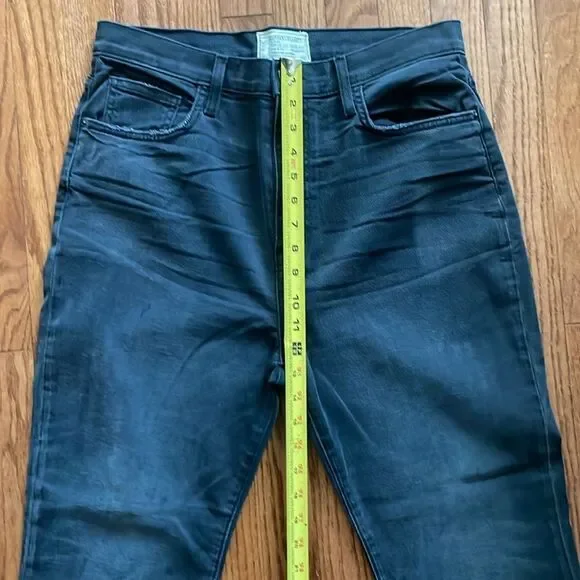 Current/Elliott The High Waist Edgebrook Kick Jean Raw Hem Faded Black Sz 32 - Picture 5 of 11